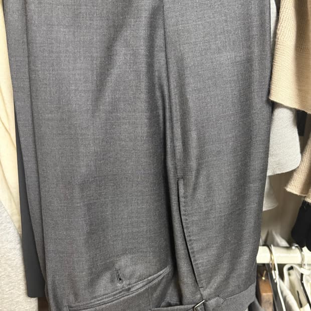 톰포드 쉘튼 트라우저 시그니처 그레이 46 사이즈