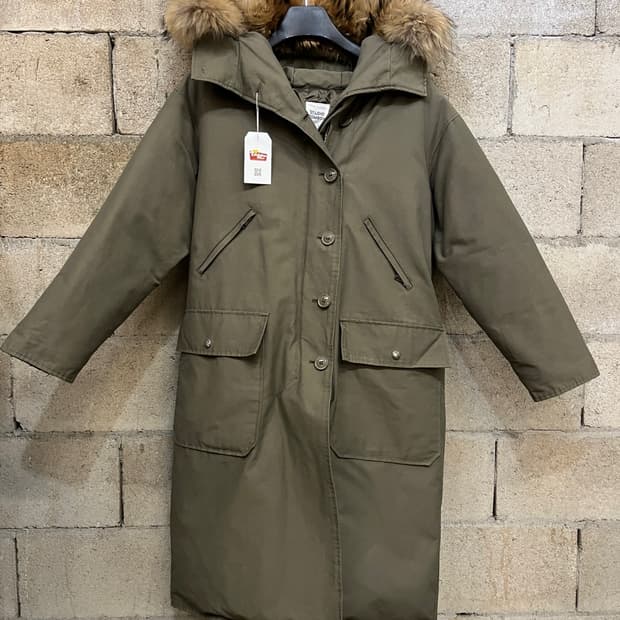 스튜디오 톰보이 퍼 롱 파카