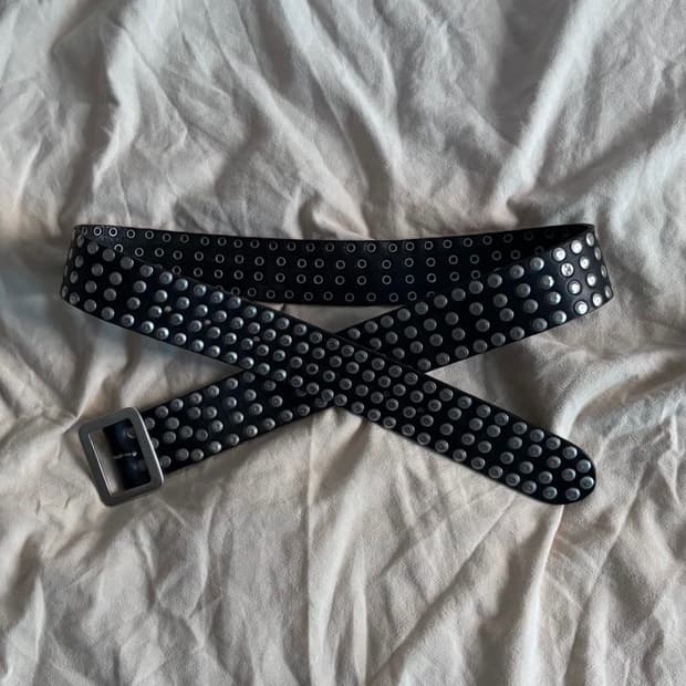 [os] 마르지엘라 ss02 레더 스터드 벨트 