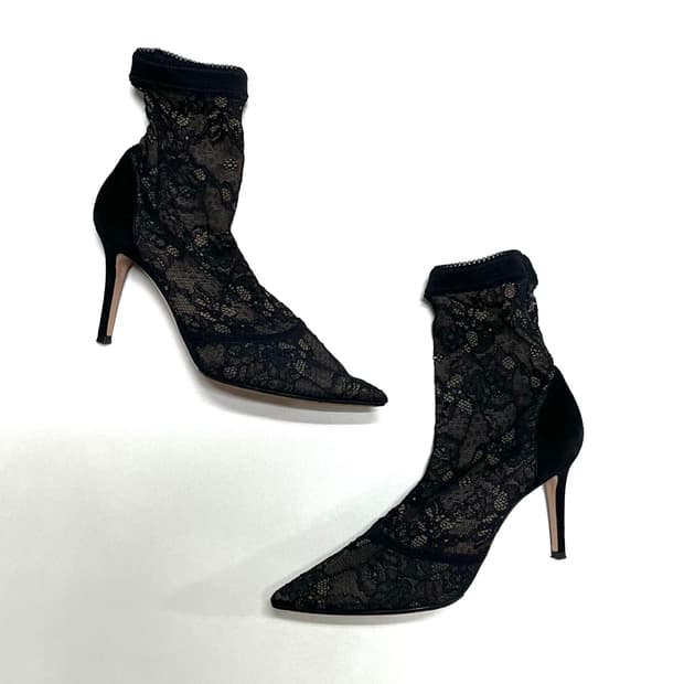 GIANVITO ROSSI 지안비토 로시 레이스 앵클 부츠