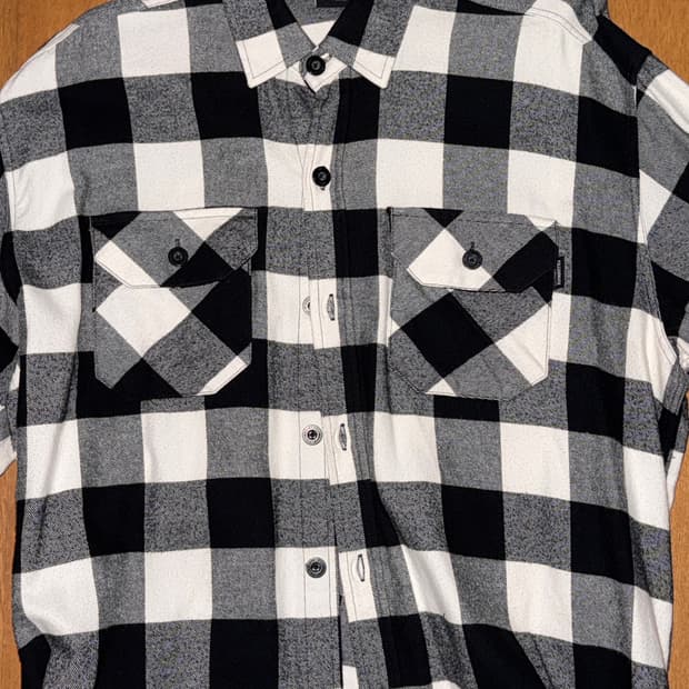 필루미네이트 플란넬셔츠