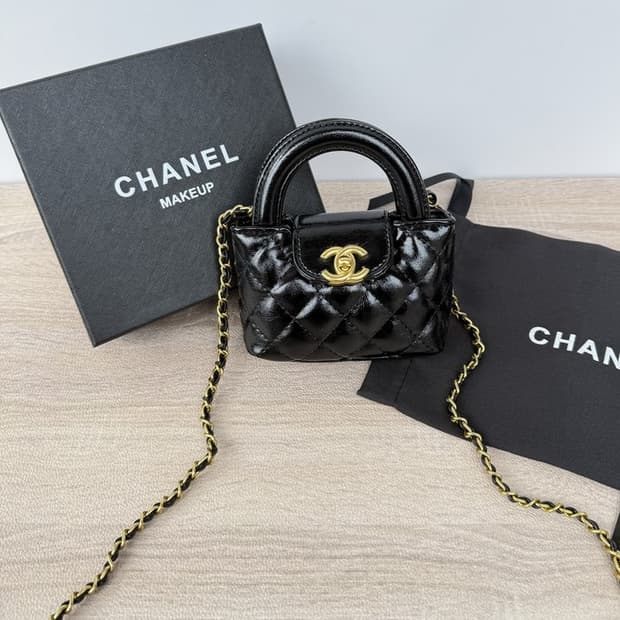 샤넬 뷰티 미니 켈리백