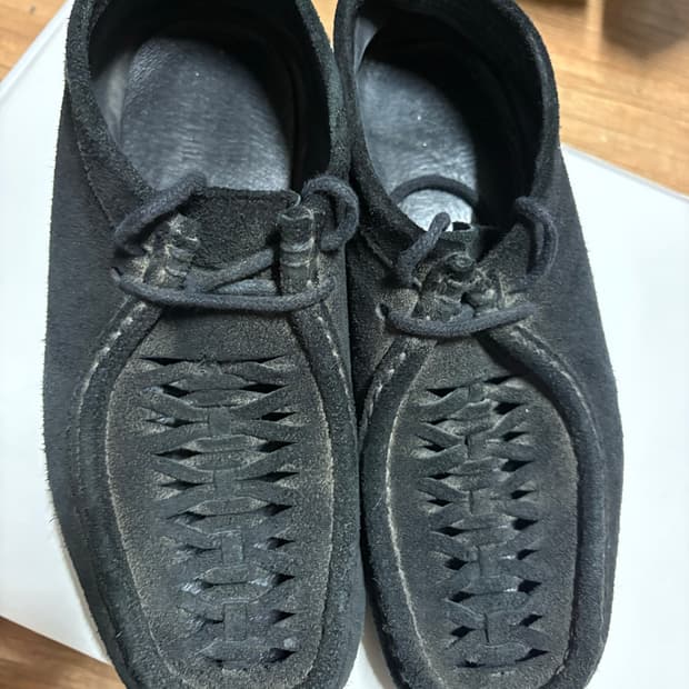 1) 폴리테루 우븐 왈라비 검정 판매해요