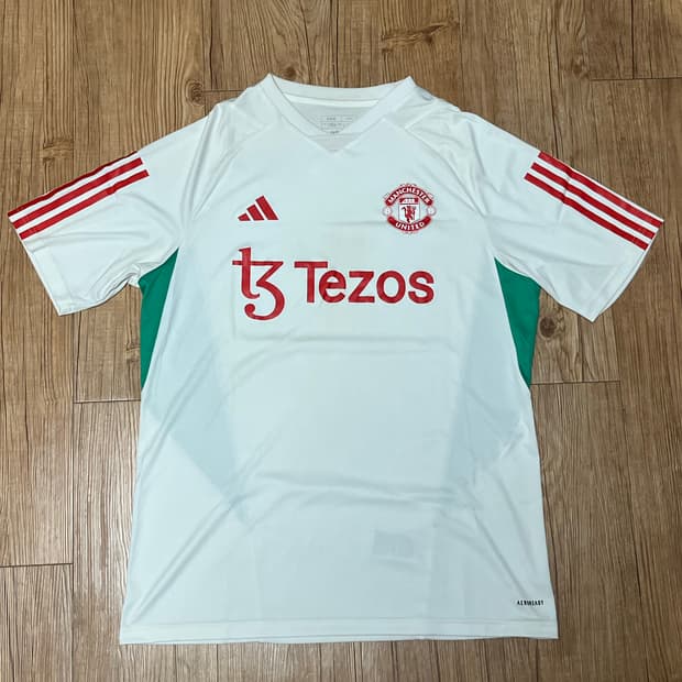 맨유 트레이닝복