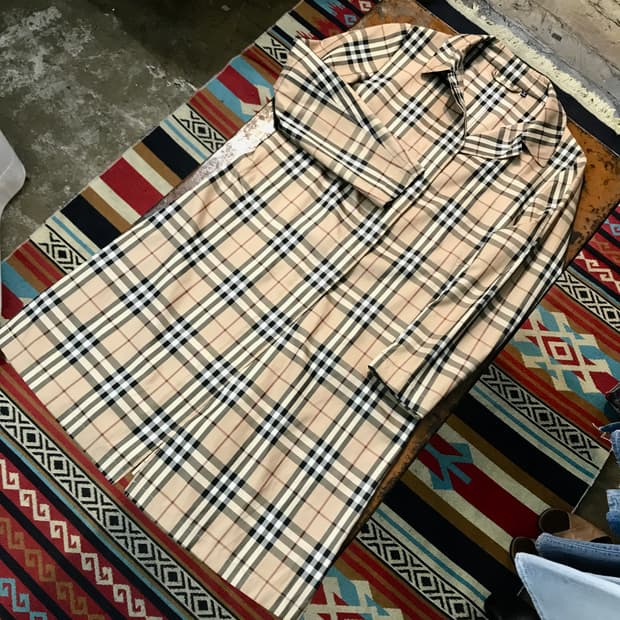 버버리 베이지 노바체크 싱글버튼 레인코트 여성 55 66 사이즈