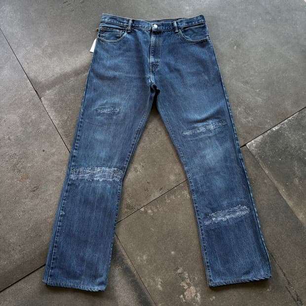 Levi's Repaired 517 Bootcut (35)