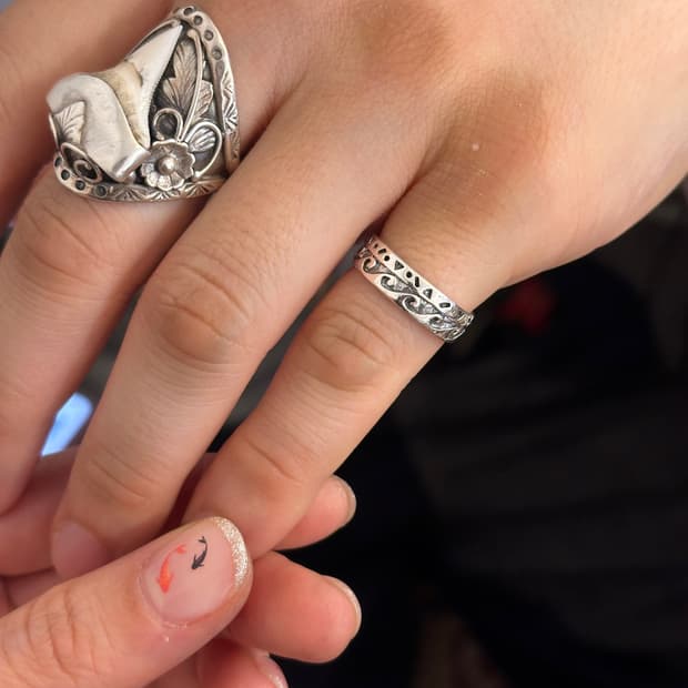 Wave & Dot Engraved 925 Silver Ring