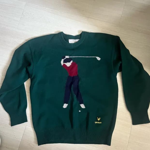 라일앤스콧 울100프로 니트 