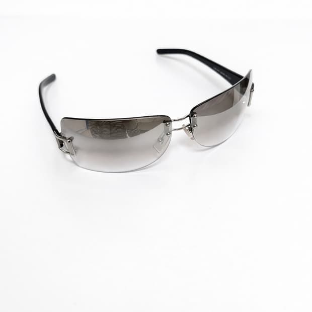 로에베 00‘s 그라데이션 선글라스