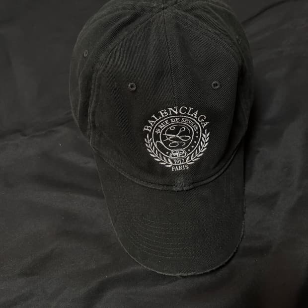 발렌시아가 볼캡 L사이즈