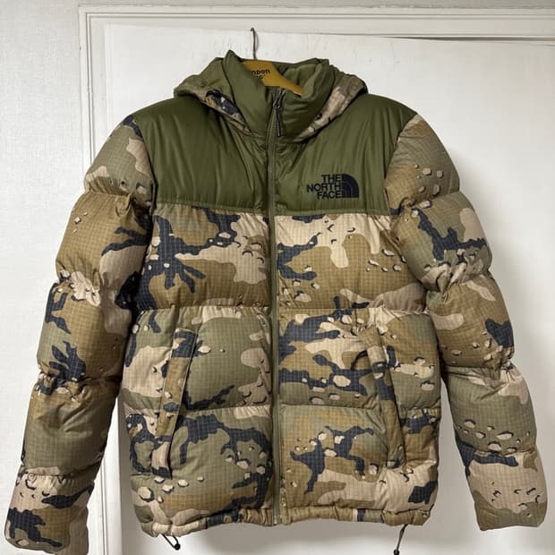 노스페이스 눕시  카모 패딩