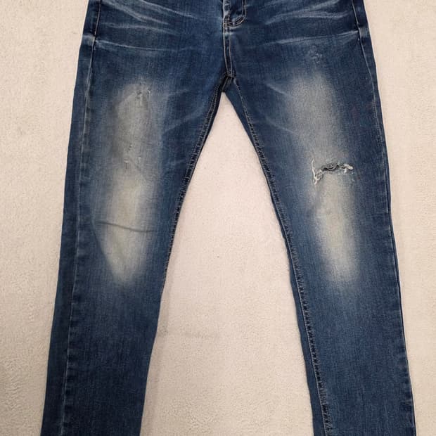 돌체앤가바나 남자 청바지.   싸이즈 30