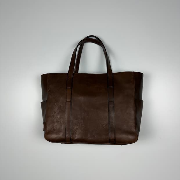 마가렛호웰 가죽 토트백