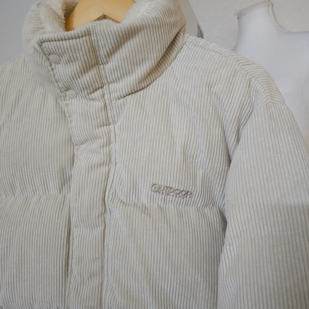 아웃도어 코듀로이 다운패딩 아이보리