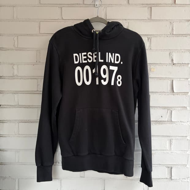 디젤 빈티지 후드티 블랙 레터링