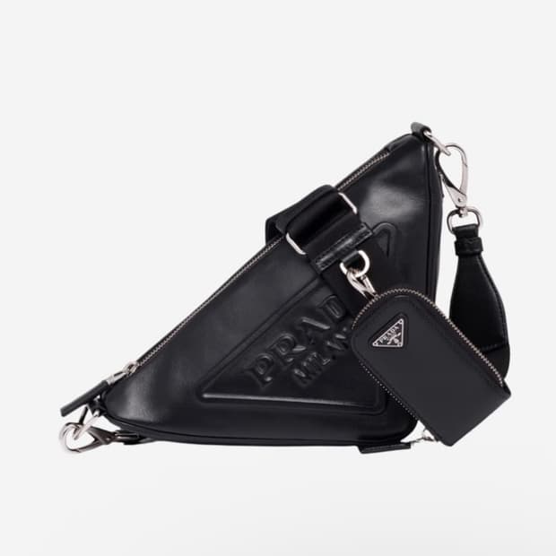 프라다 트라이앵글백