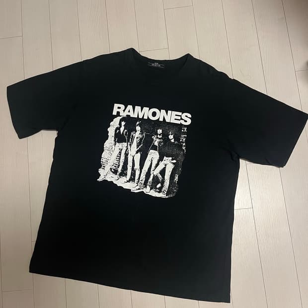 RAMONES 라몬즈 빈티지 티셔츠