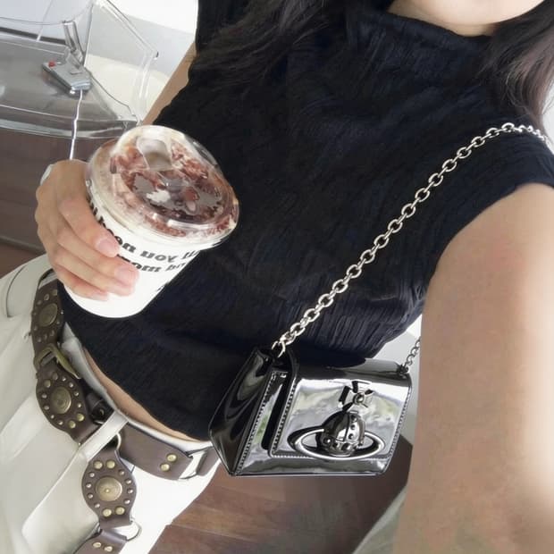 비비안웨스트우드 헤이즐 스몰 숄더백