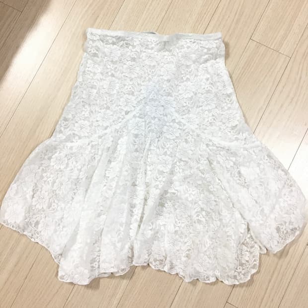 빈티지 레이스 플라워 패턴 스커트 