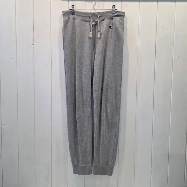 챔피온 츄리닝바지 "CHAMPION"