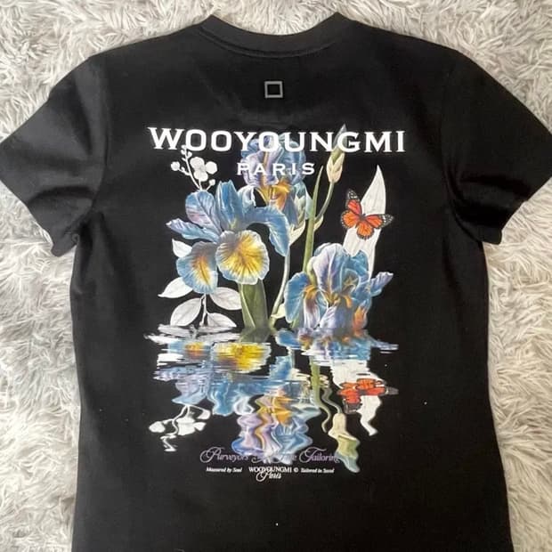 우영미 플라워 백로고 반팔 판매합니다