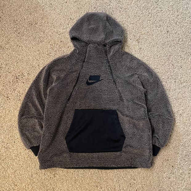 나이키 후리스 ⭐️1174