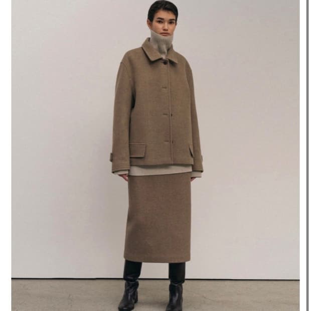 모이아 Moia low coat 하프 코트