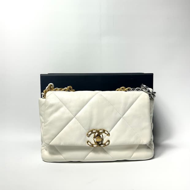 [S급/내장칩] 샤넬 19백 플랩백 내장칩 화이트
