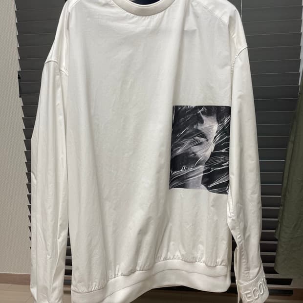 Jun.j 프린팅 셔츠 맨투맨