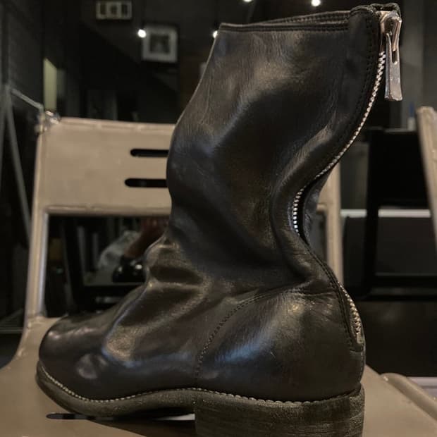 구이디 788 백지퍼 부츠 44