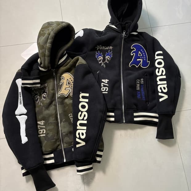 예약/ X AAO crop varsity jacket 크롭 바시티 자켓