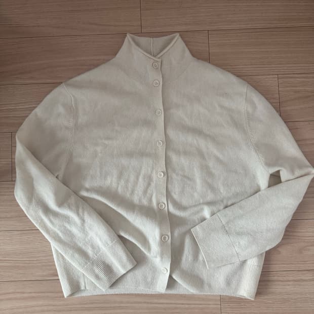 마시모두띠 울100% 아이보리 가디건 M