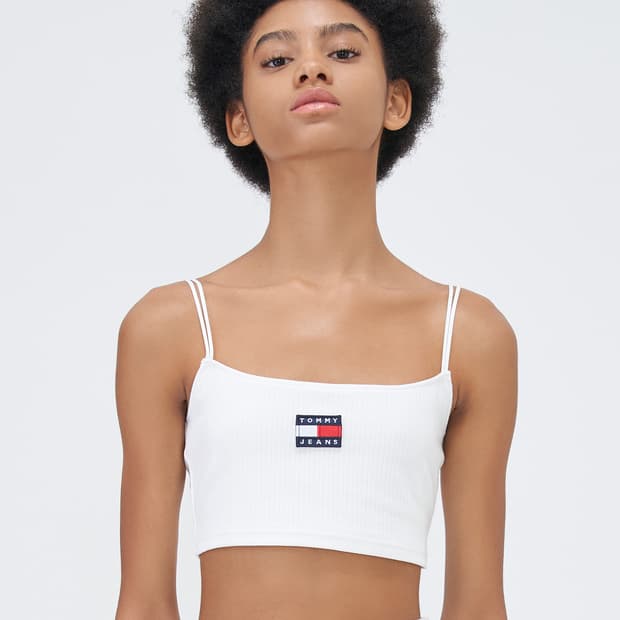 타미 진스 크롭 뱃지 더블 스트랩 탑 S