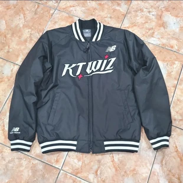 뉴발란스 KTWIZ 케이티위즈 2024 동계점퍼