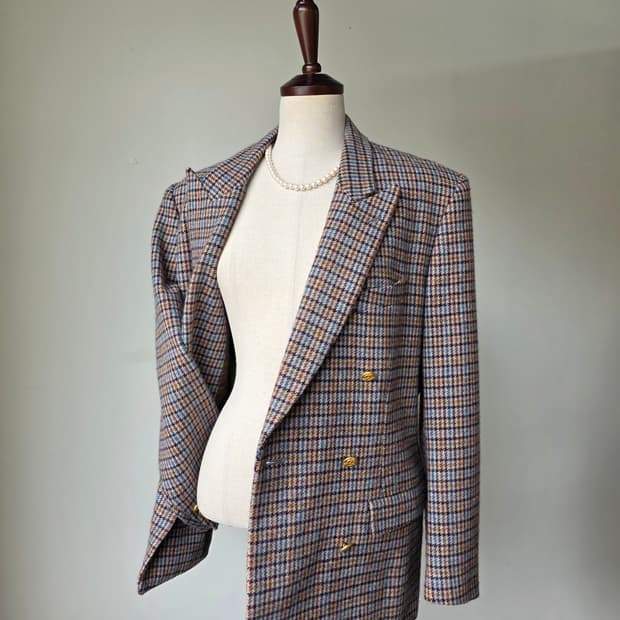 INGEBORG 체크 골드 버튼 더블 브레스티드 자켓