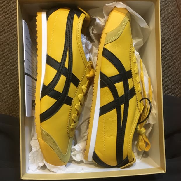 오니츠카타이거 멕시코 66 옐로우 블랙