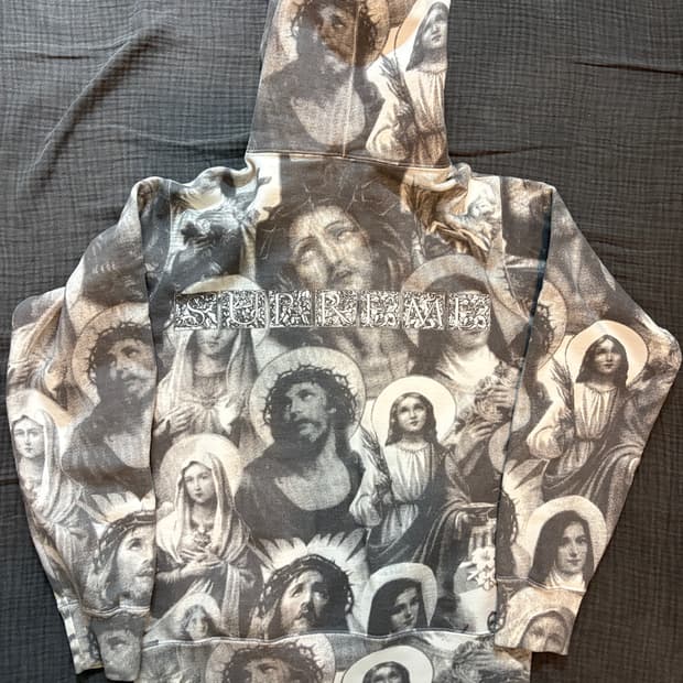 슈프림 지저스 앤 매리 후드