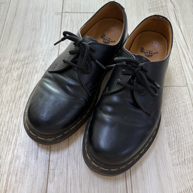 닥터마틴 1461 3홀 스무스 250