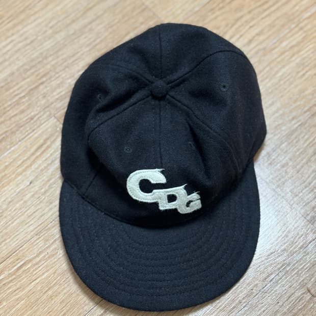 CDG 이벳필드 볼캡