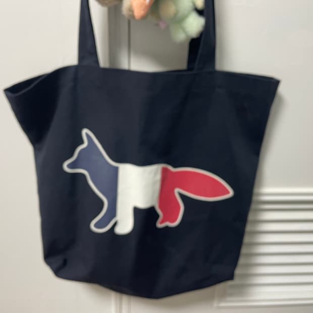 메종키츠네 에코백