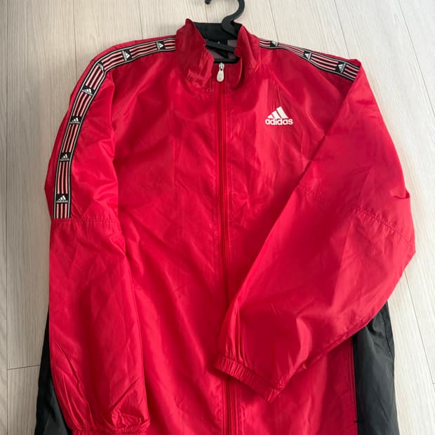 아디다스 빈티지 바람막이
