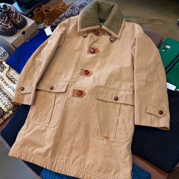 VAN JAC 스웨터 카라 싱글 코트