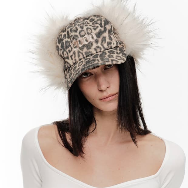 2000아카이브스 퍼 이어플랩 캡 레오파드