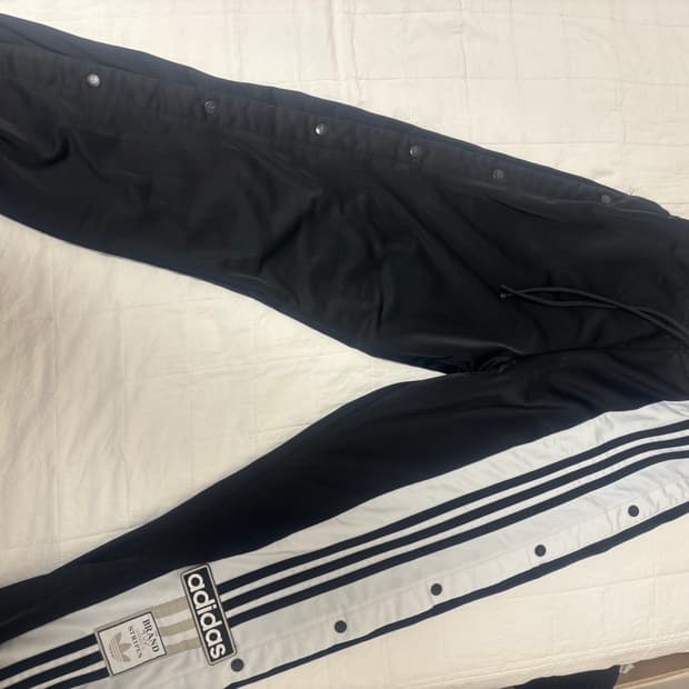 아디다스 사이드버튼 조거 트랙팬츠 