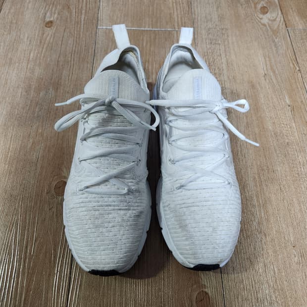 언더아머 러닝화 운동화 280