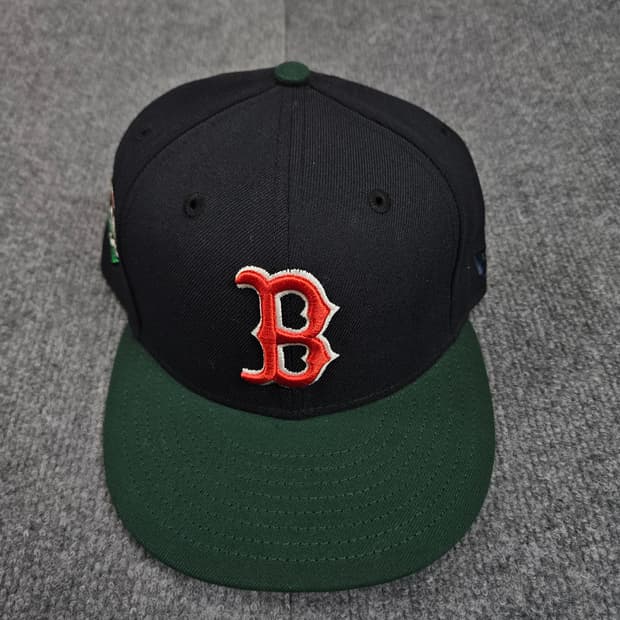 뉴에라 보스턴 레드삭스 펜웨이파크 90주년 모자(급처) 