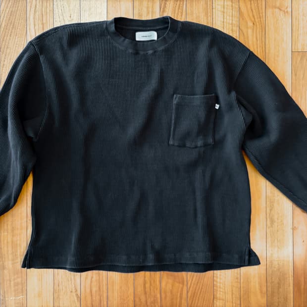 [WONDERLAND] WAFFLE L/S (BLACK)