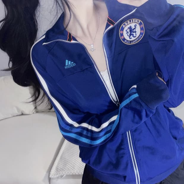 🐰아디다스 그라데이션 첼시 커스텀 트랙탑💙