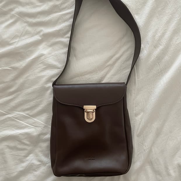 가브리엘 포삭 숄더백