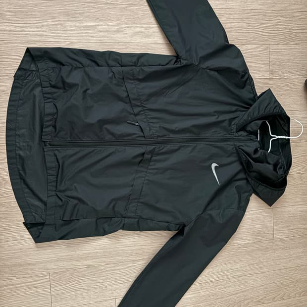 나이키 여성 바람막이 